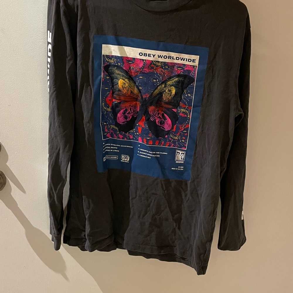 OBEY unisex graphic long sleeve t - Picture 3 of 3